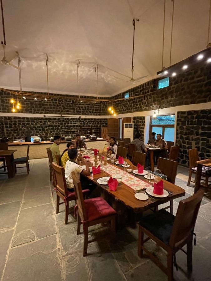 Renest Bandhavgarh Meadows Hotel Tāla Екстериор снимка